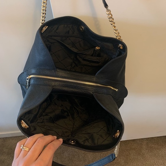 Michael Kors Tote - Picture 4 of 7